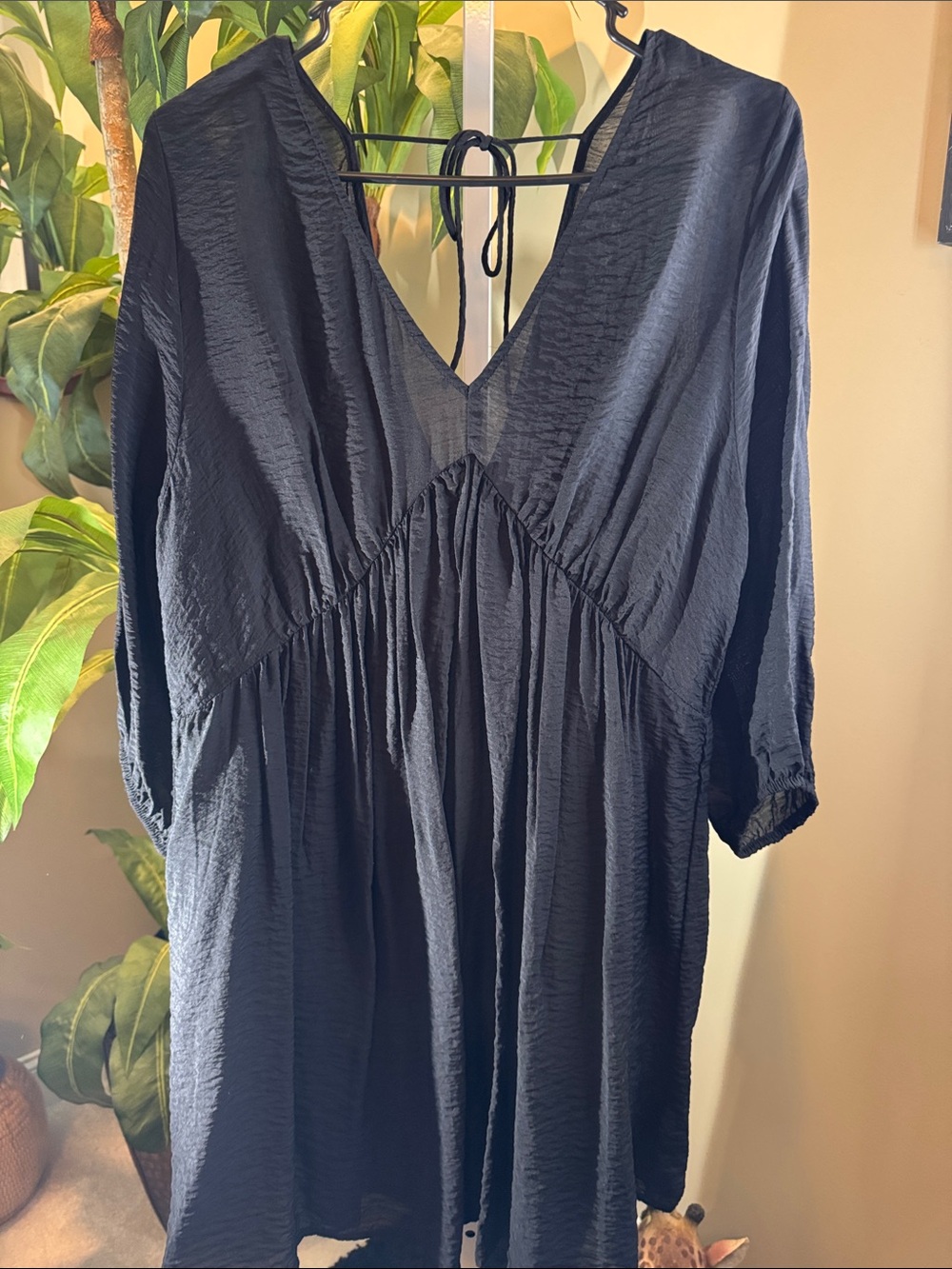 Women’s Black V-Neck Flowing babydoll dress, size L, worn once.